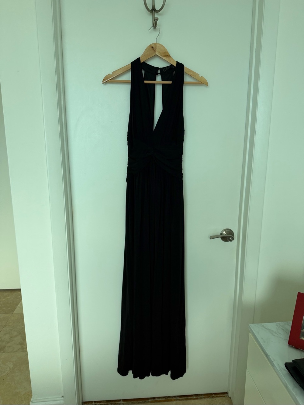 BCBGMAXAZRIA Black plunge halter gown - size 2